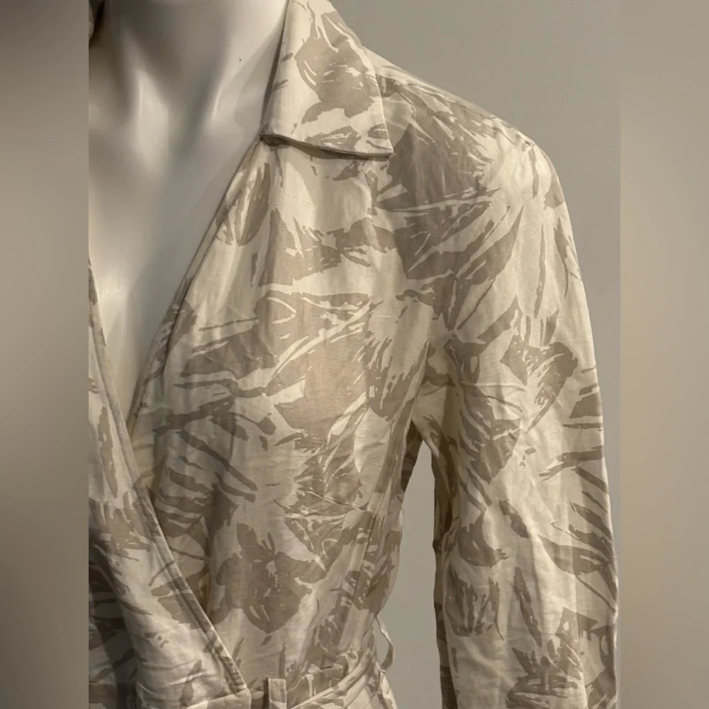 Club Monaco Wrap Waist Romper with Pockets! - Picture 4 of 11